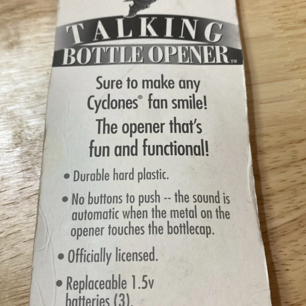 NIB Perfect For Cyclone Fans! Iowa State Cyclones Talking Bottle Opener